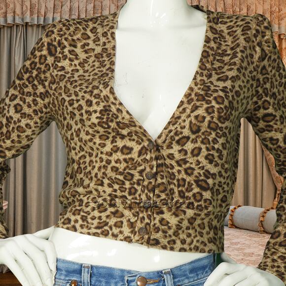 Rosette By Be Cool Leopard Animal Print Top Shirt M - Picture 1 of 9